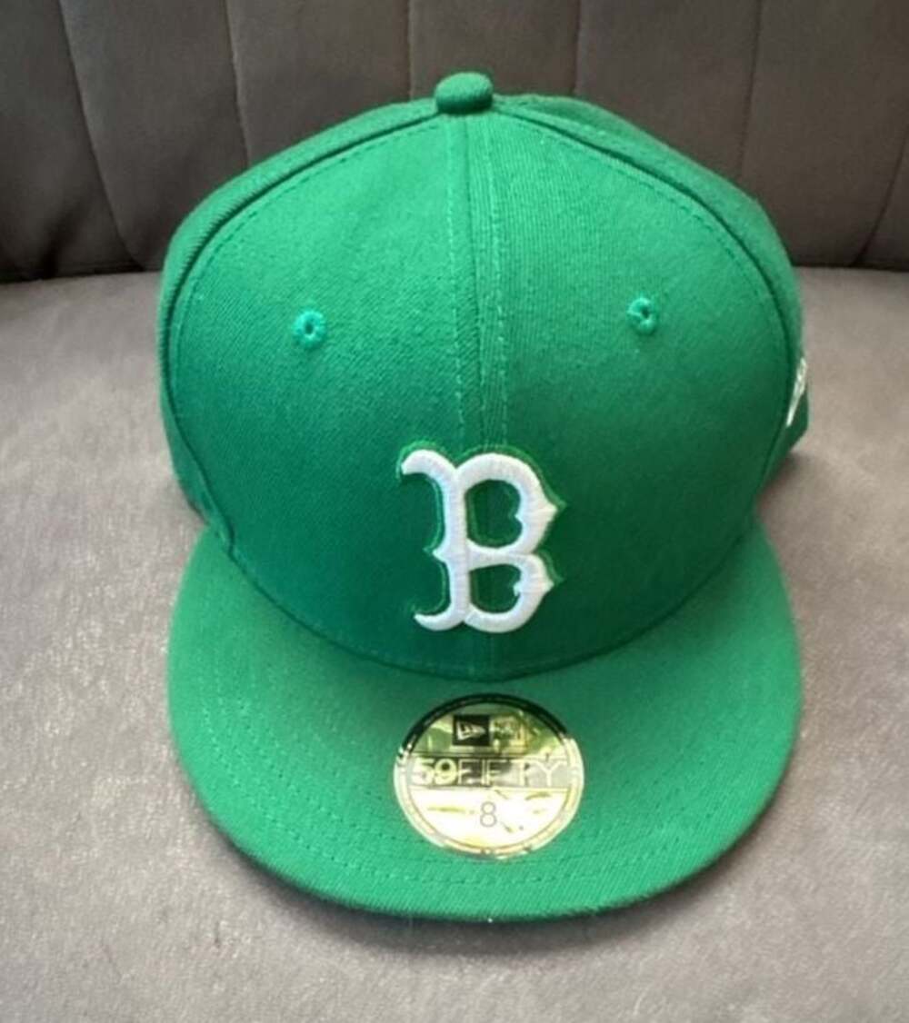 New Era Boston Red Sox Kelly Green White Logo 59FIFTY Fitted Hat Size 8
